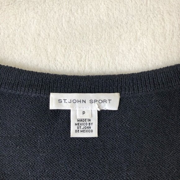 St John sport tank top - Picture 3 of 7